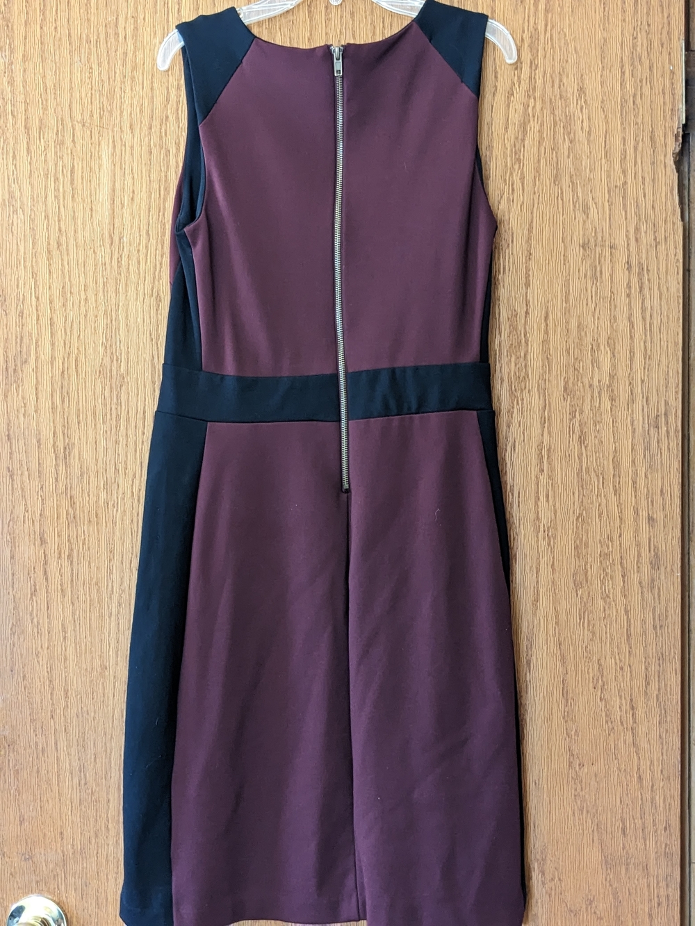 Signature Collection Dress - Picture 3 of 3